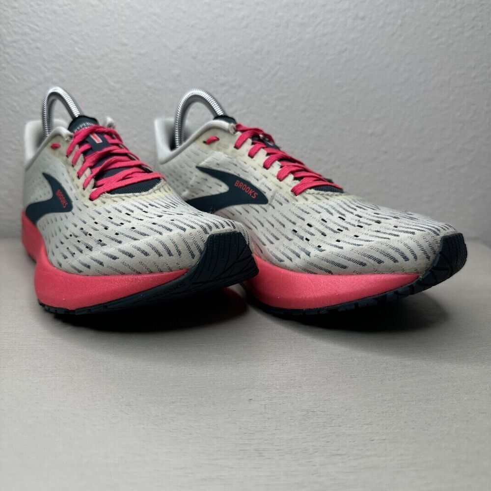 Brooks Womens Hyperion Tempo White Running Shoes